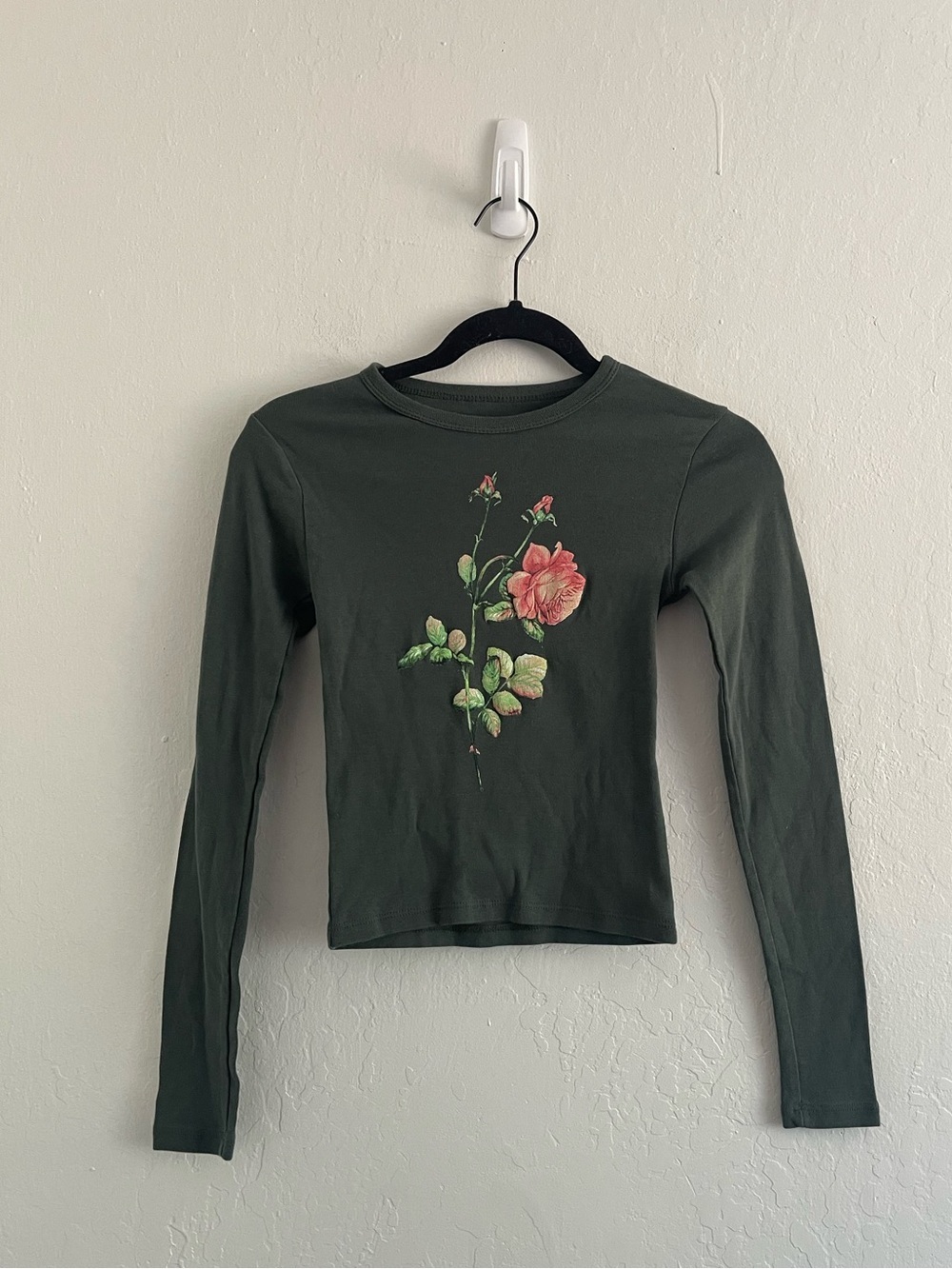 Full Tilt Cotton Gree Floral Graphic Print Long Sleeve Fitted Womens Size Small